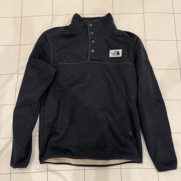 The North Face Other - North Face Sherpa Patrol 1/4 Snap Pullover, Asphalt Grey